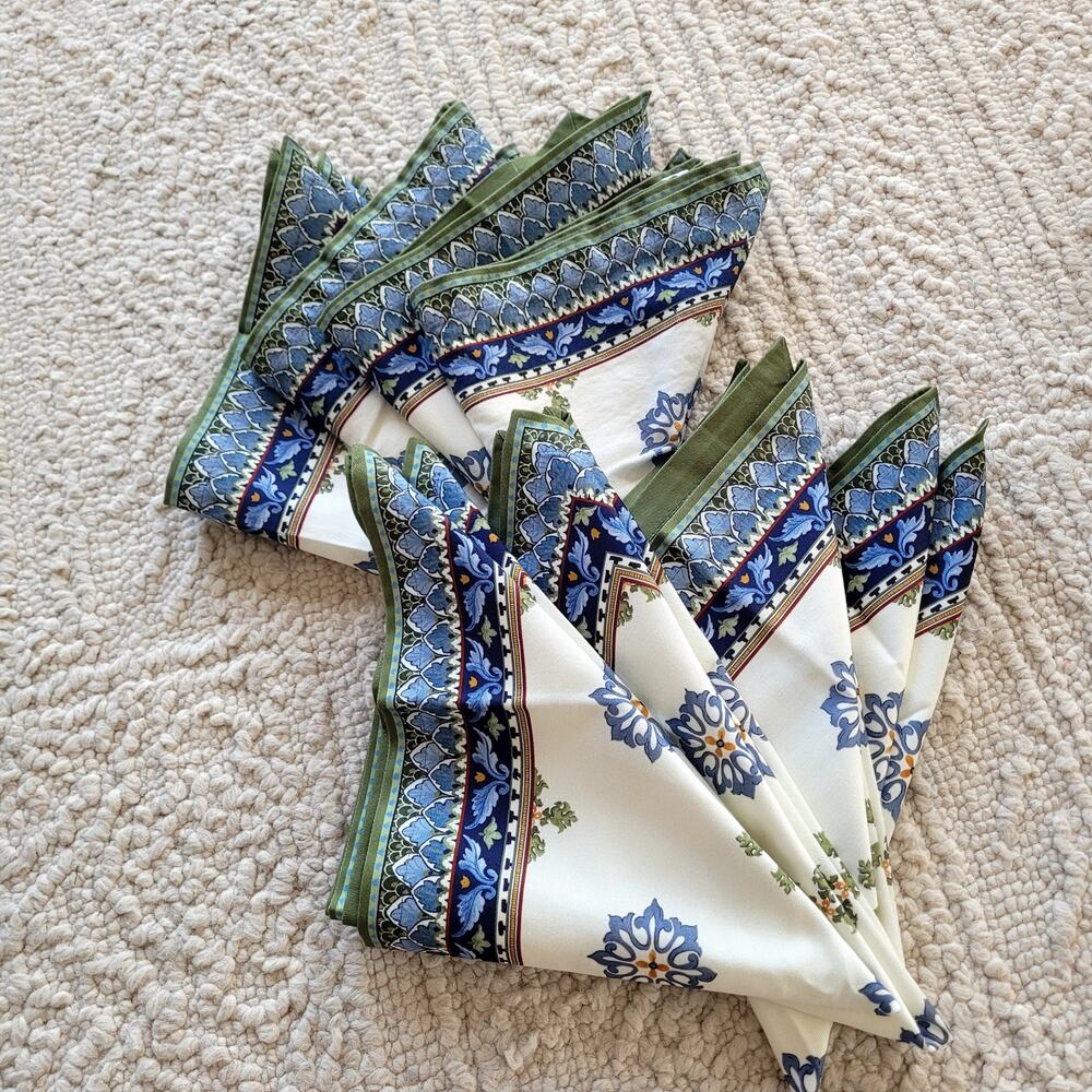 William Sonoma Sicily Verdi Green Border Cloth Napkins set of 8 Cotton